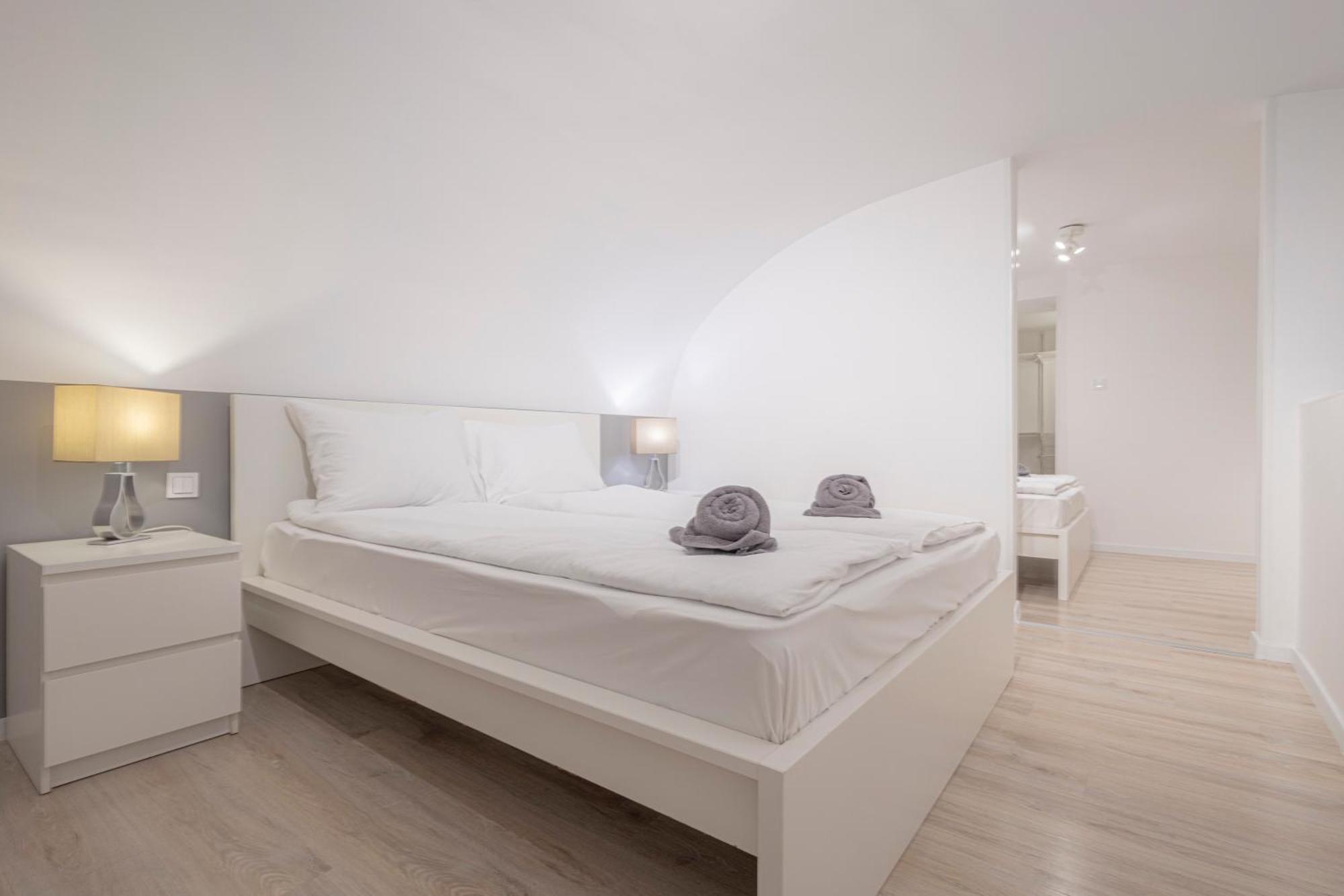 Beautiful Home At Basilca 3-4 Будапеща Екстериор снимка